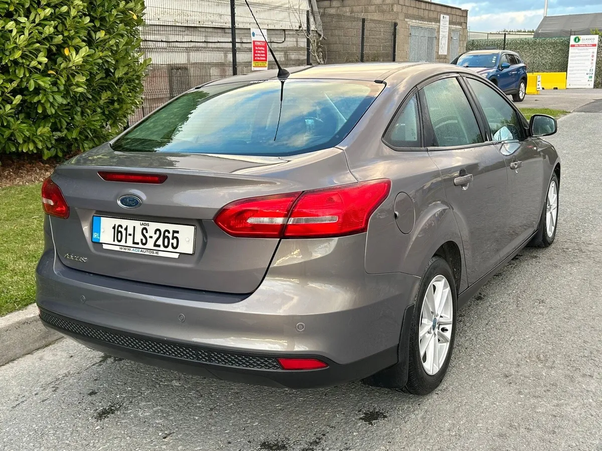 Ford focus saloon Nct 12-26 - Image 4