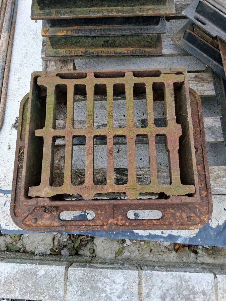 Gully grate