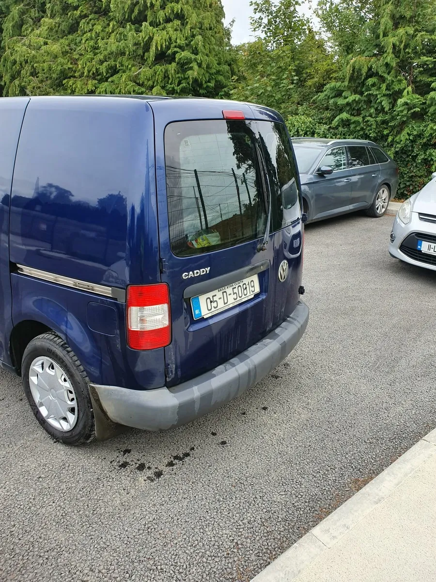 Volkswagen Caddy 2005 - Image 4