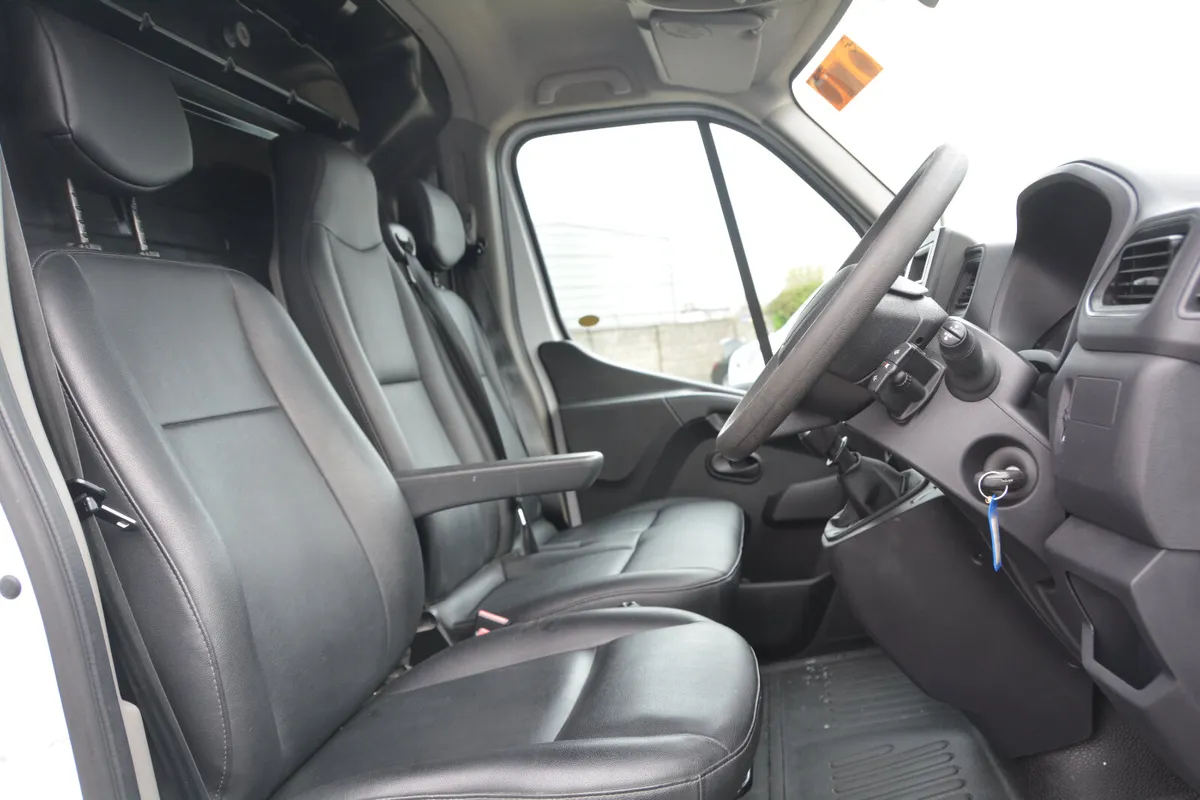 Opel Movano LWB # Dealer Service History - Image 3