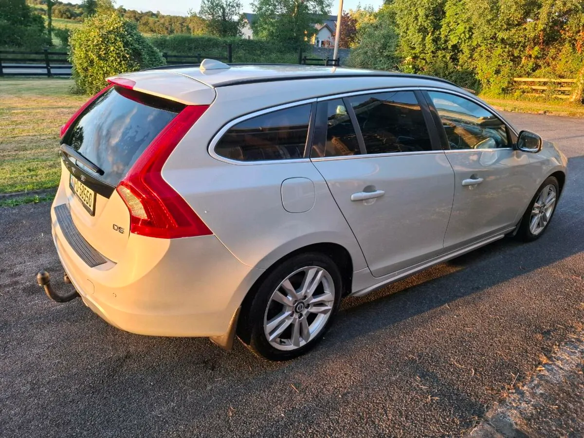 Volvo V60, 2.4 D5 - Image 3