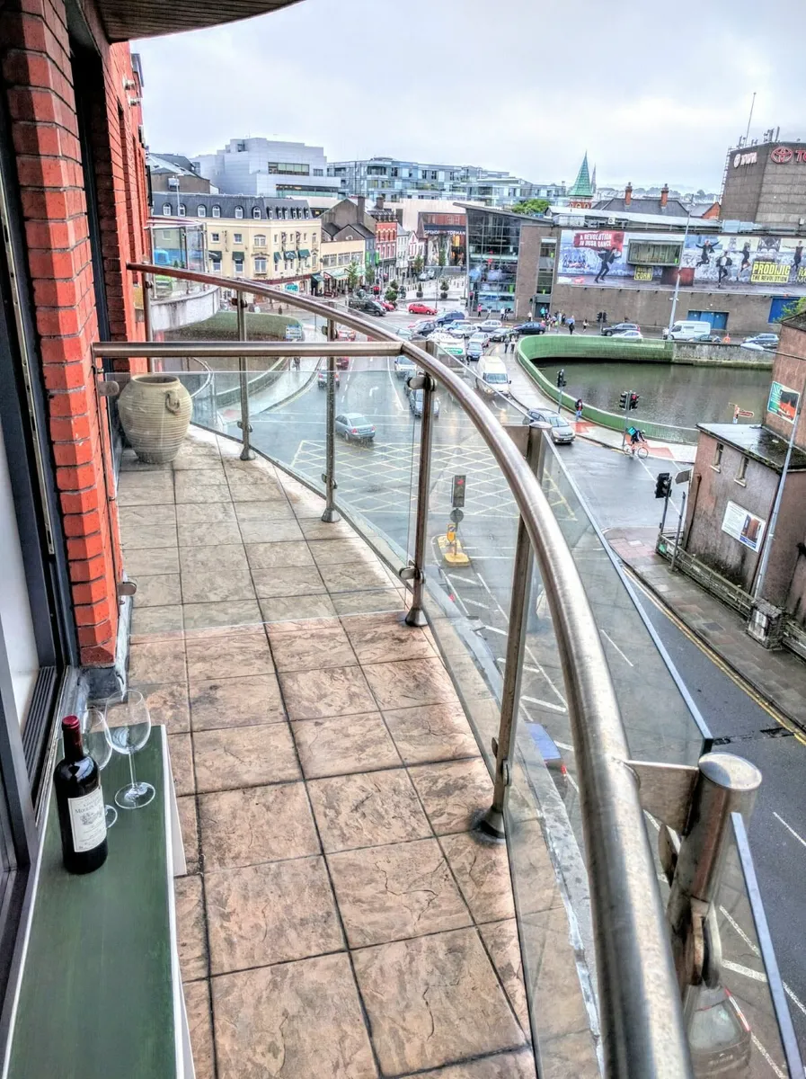 Apartment to Rent Cork City €1920 p/m - Image 3