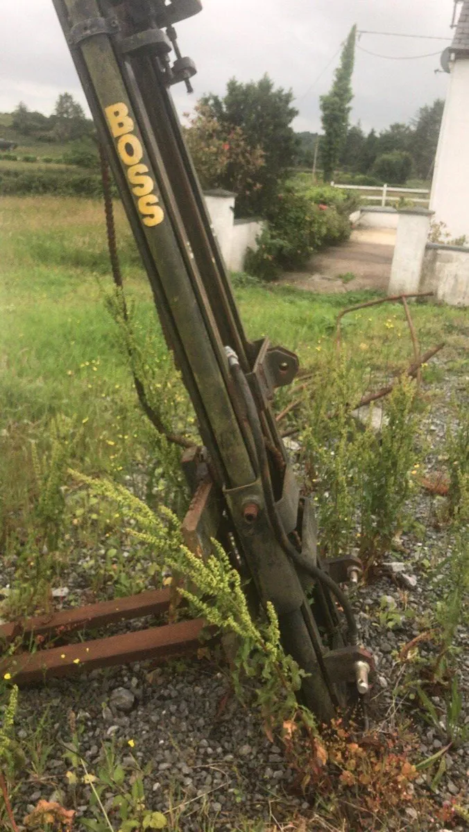 Fork lift for tractor - Image 2