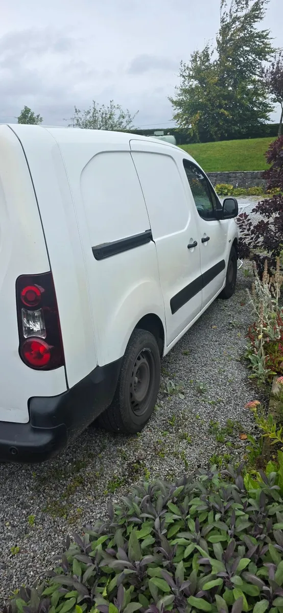 Citroen Berlingo 2018 - Image 2