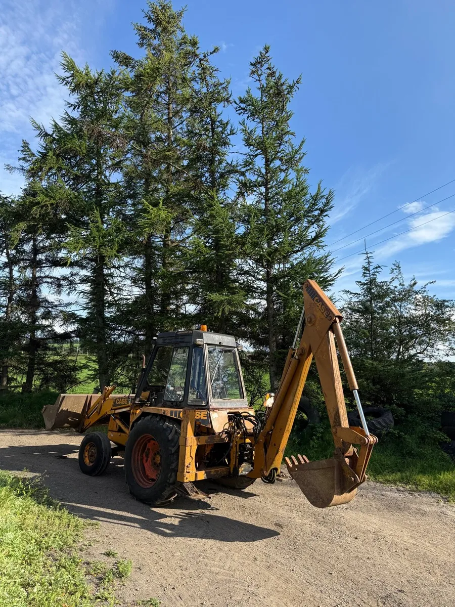 Case 580f digger - Image 2