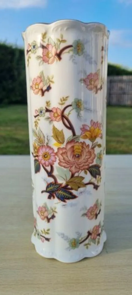 Royal Porzellan Bavaria KPM Germany vase - Image 1