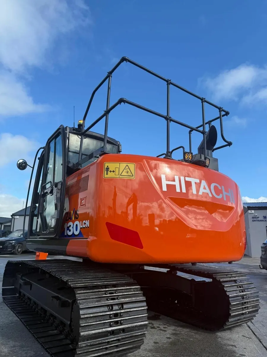 Hitachi 130-6 - Image 3