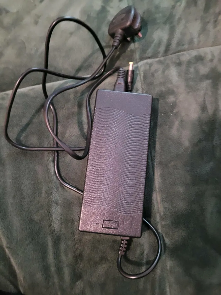 Kukirin G2 Chargers x2 - Image 4