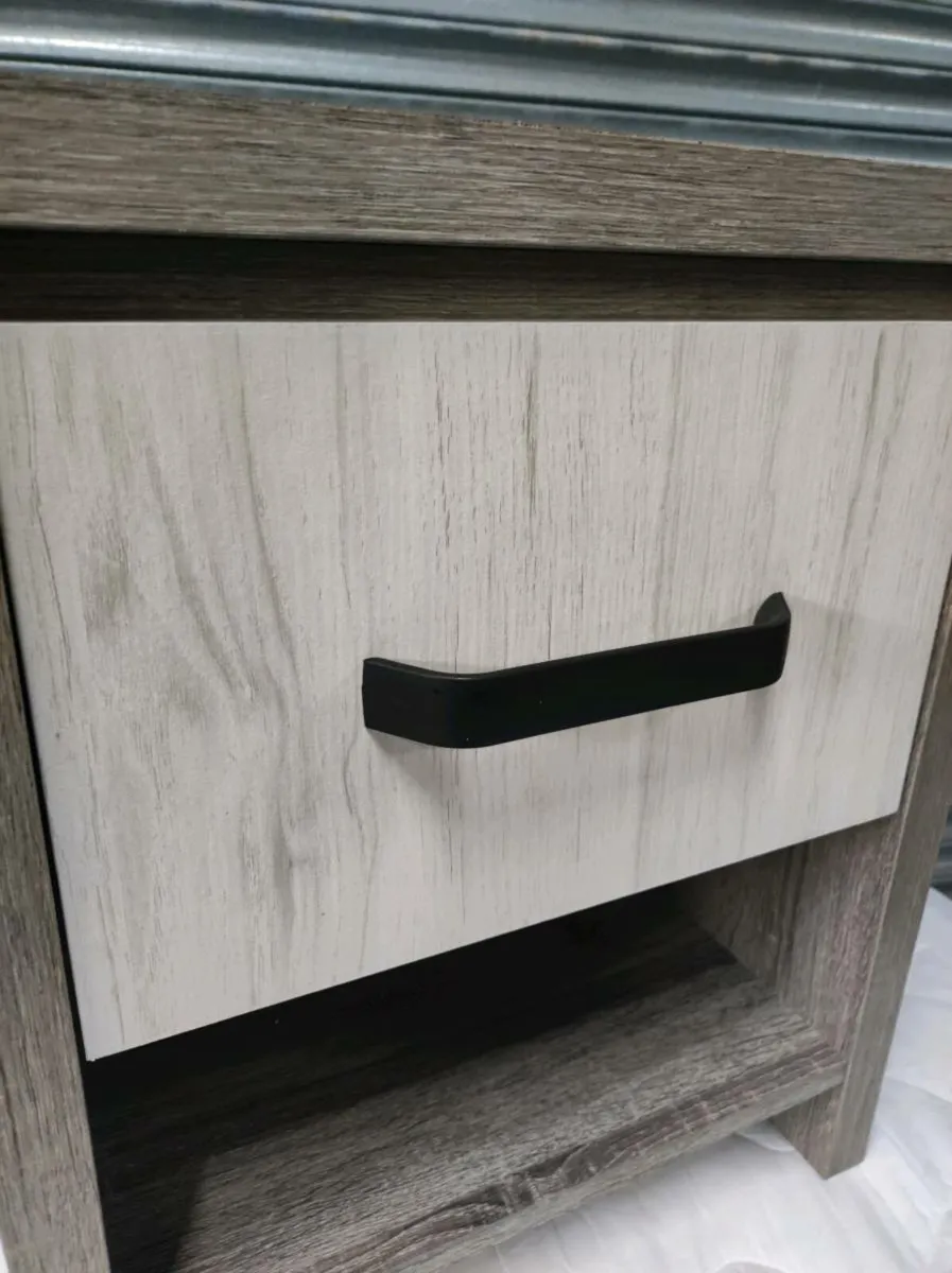 New bedside locker - Image 2