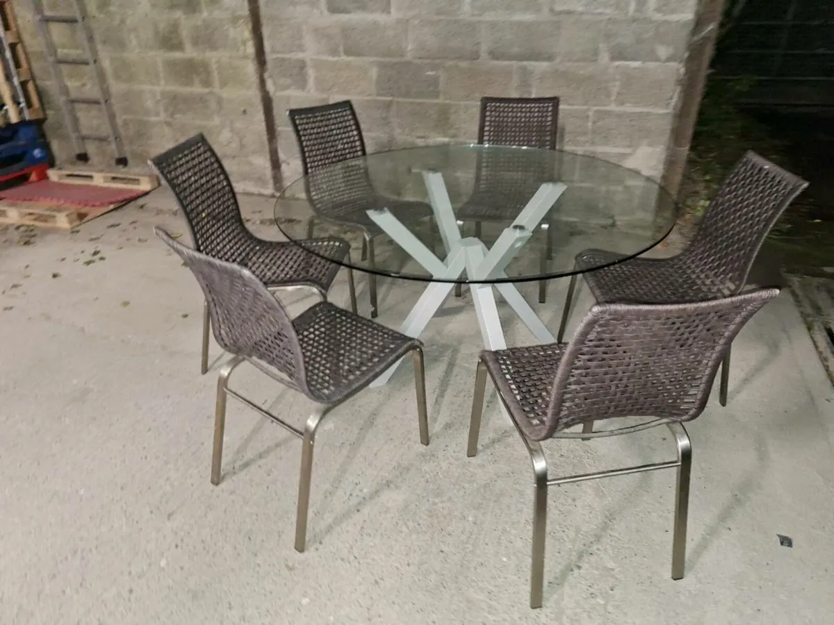 Glass table with 6 chairs (DELIVERY) - Image 1