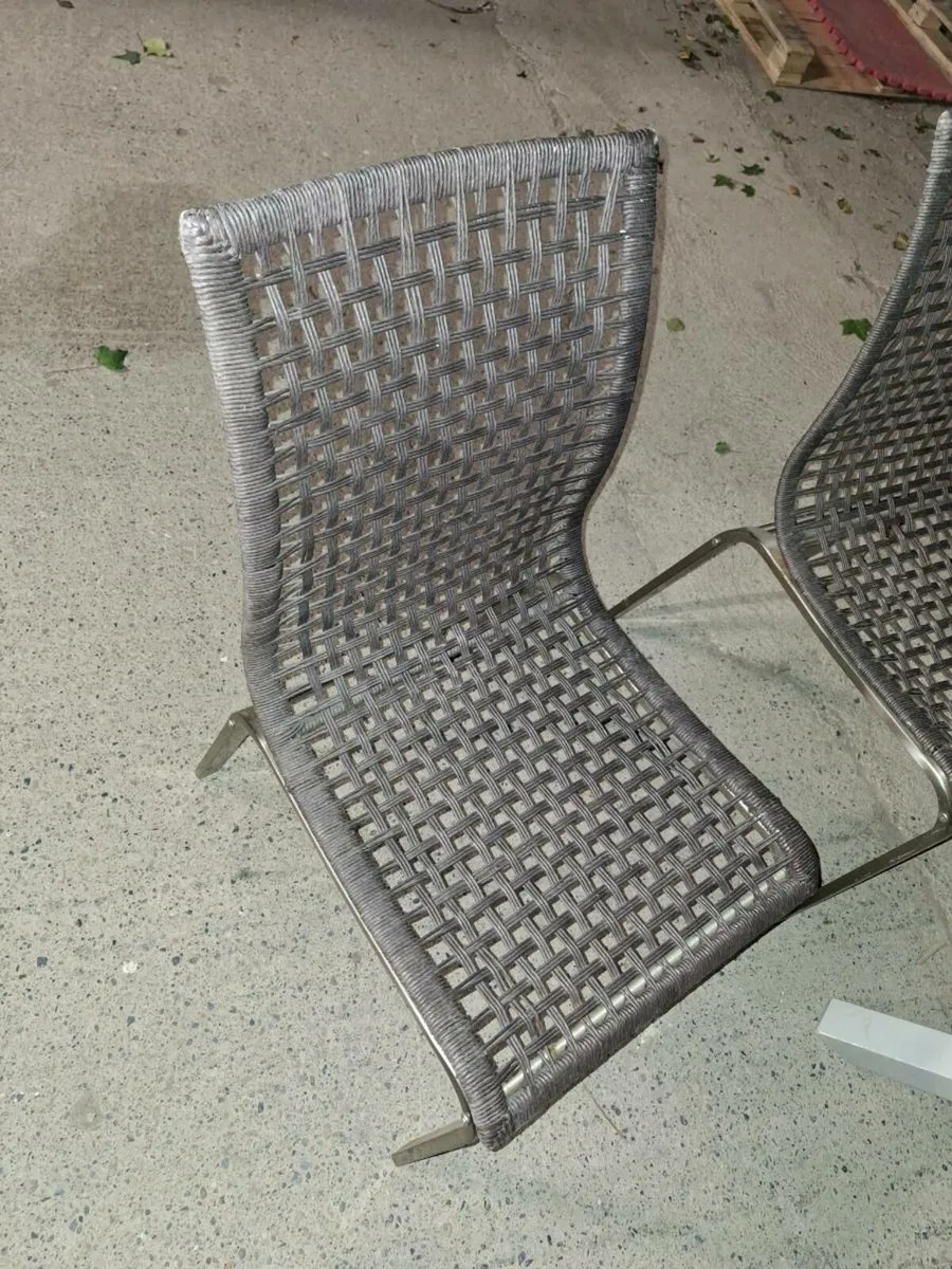 Glass table with 6 chairs (DELIVERY) - Image 4