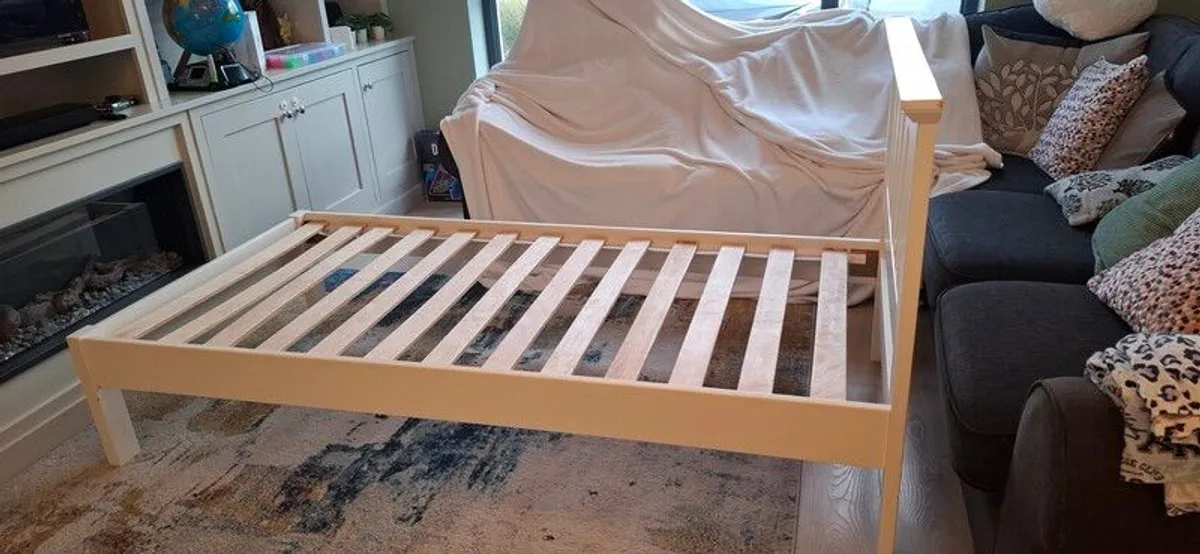 Childs Wooden Bedframe - Image 4