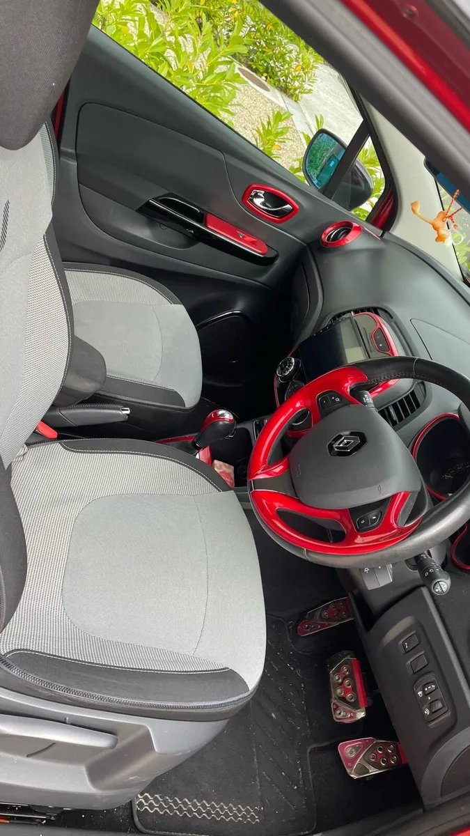 Renault Capture - Image 2