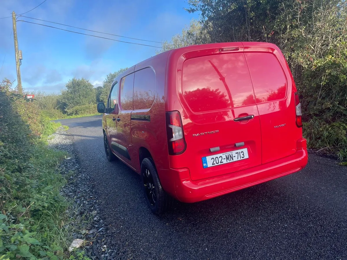 2020 Peugeot Partner LWB - Image 3