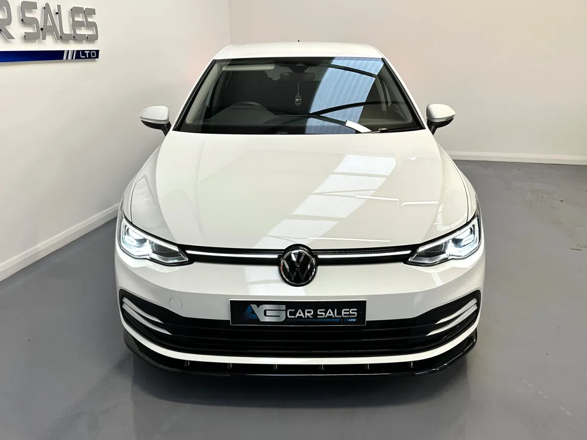 Volkswagen Golf 2022 - Image 3
