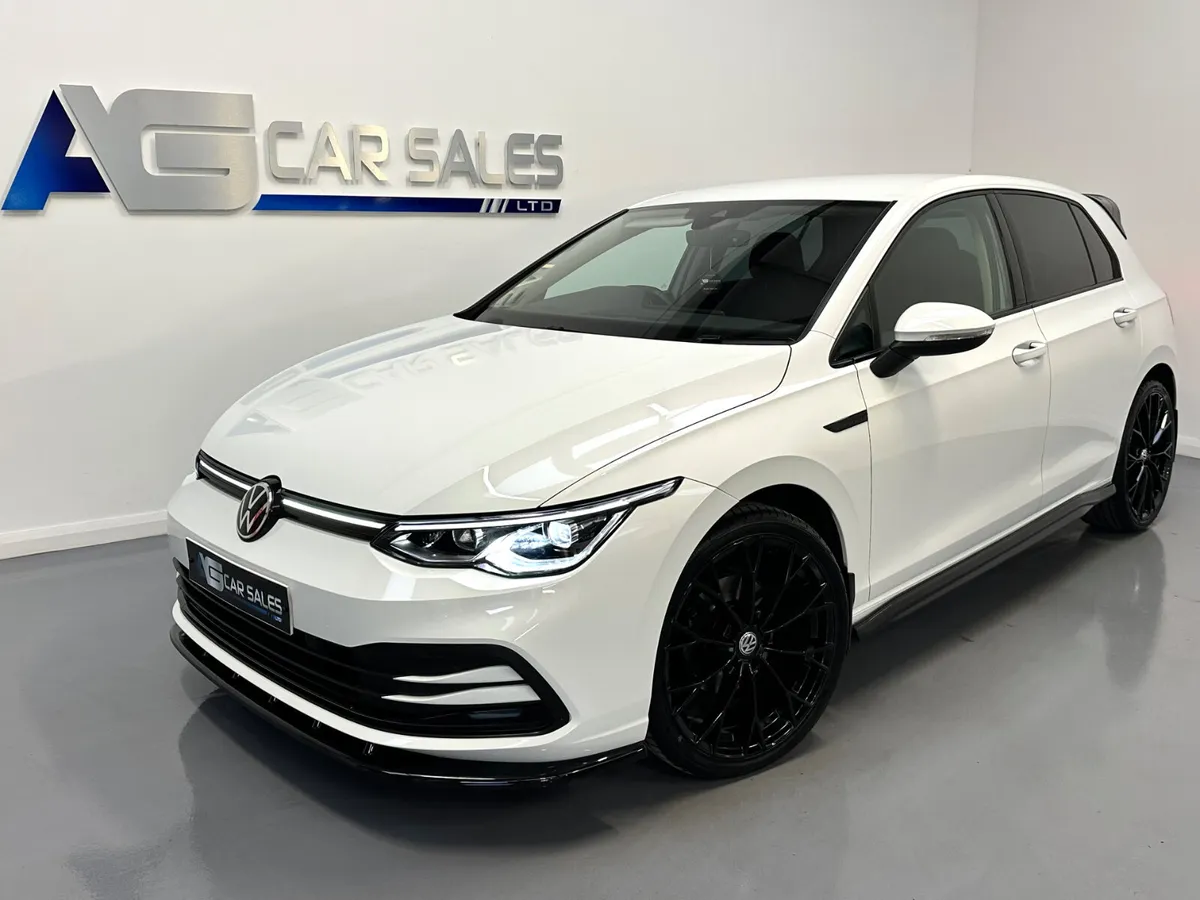 Volkswagen Golf 2022 - Image 1