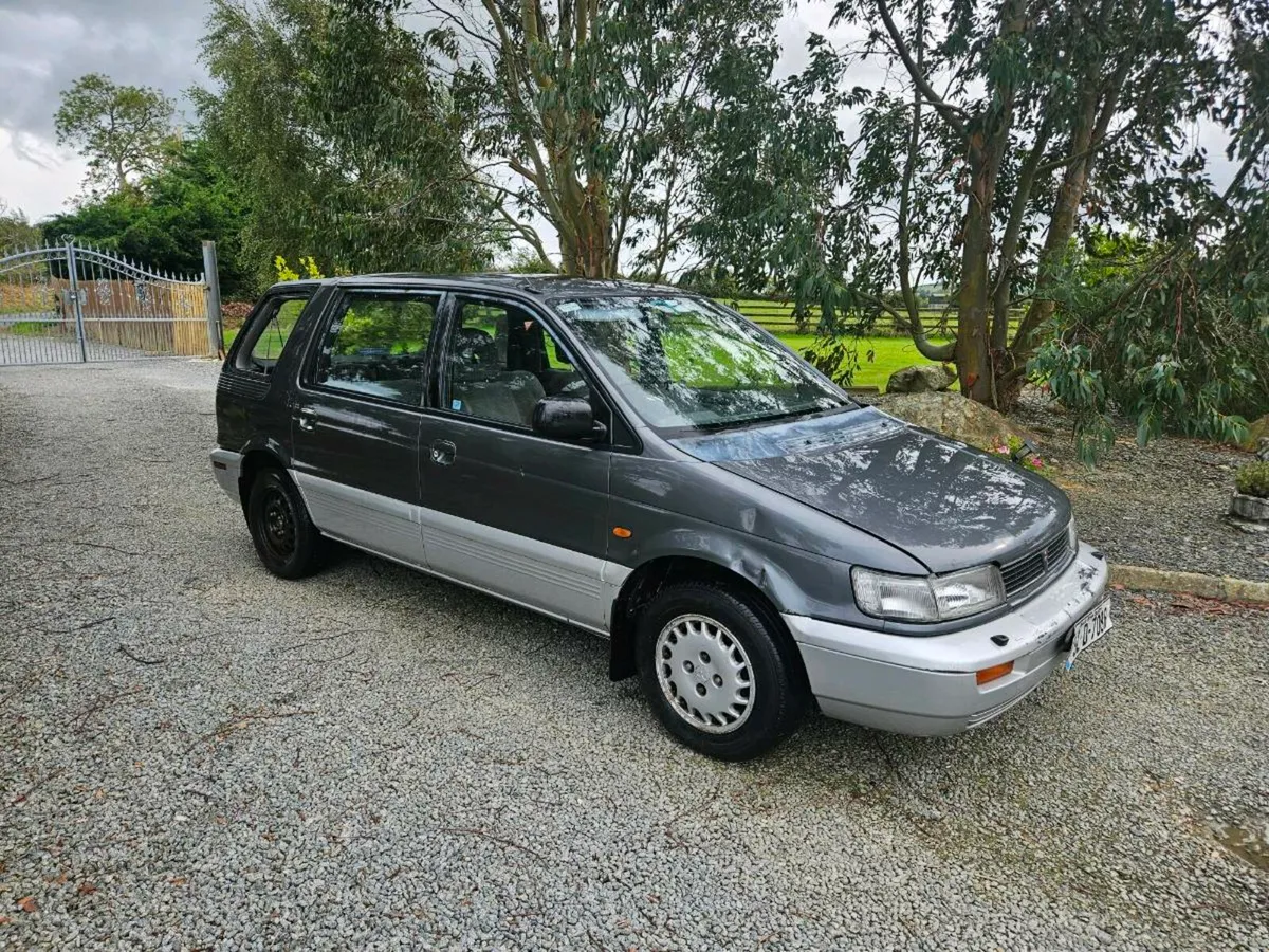 Mitsubishi spacewagon - Image 1