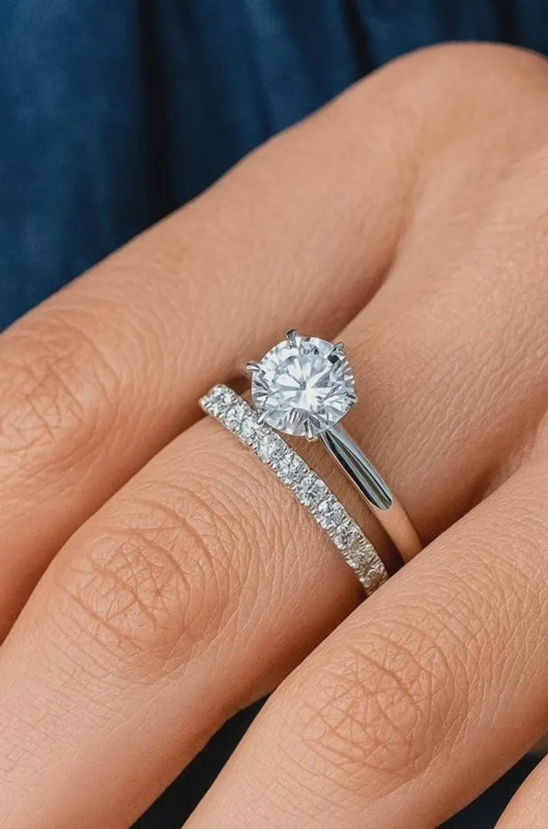 1.72ct D VVS1 Diamond Eternity Band - 14K White Gold - Image 1