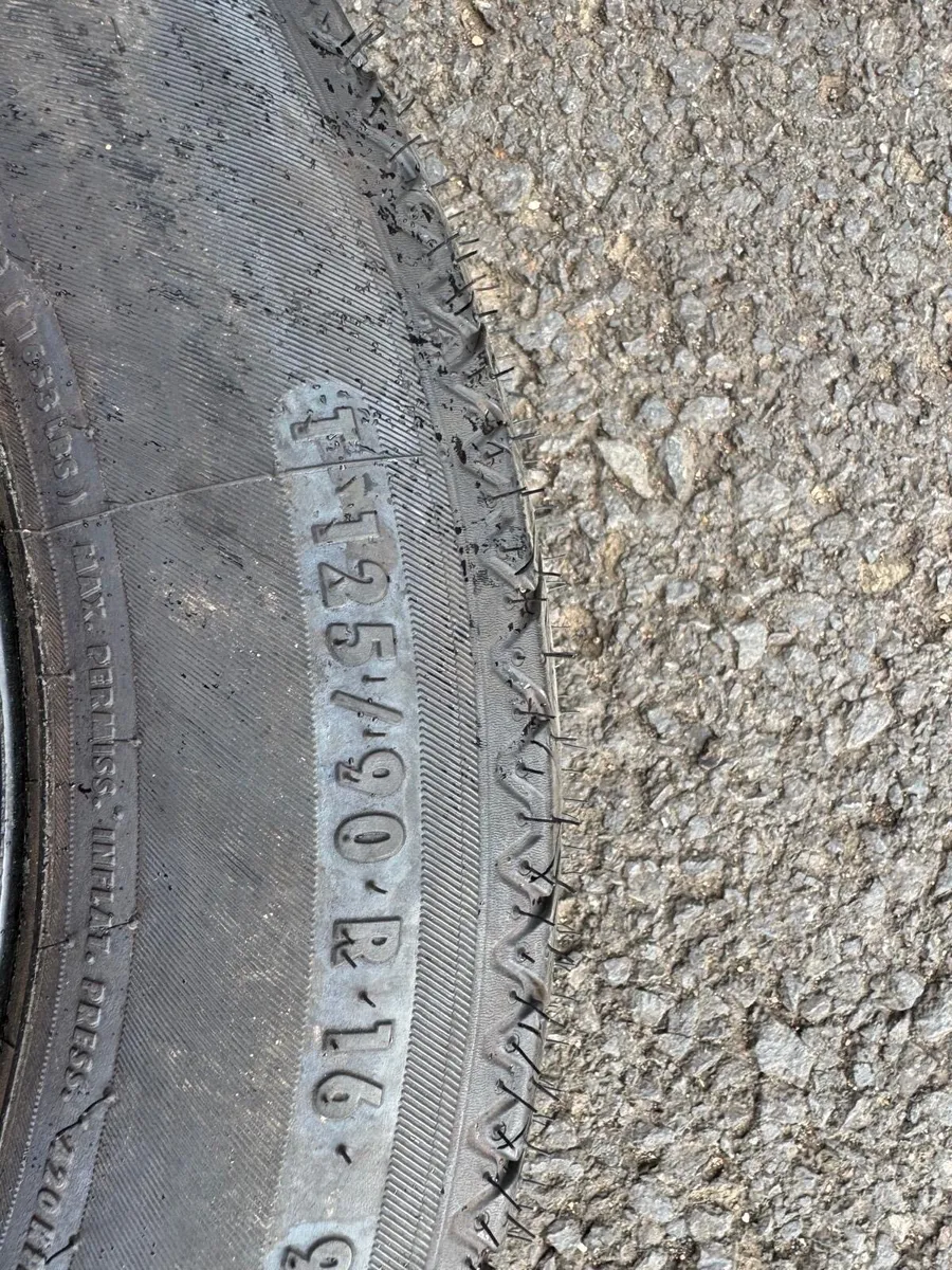 Mercedes spare tire - Image 3