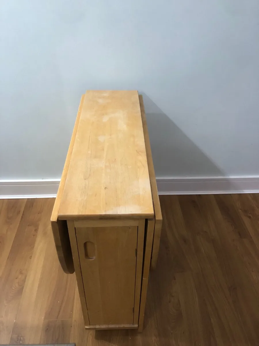Drop leaf table and 4 inset chairs - Image 3