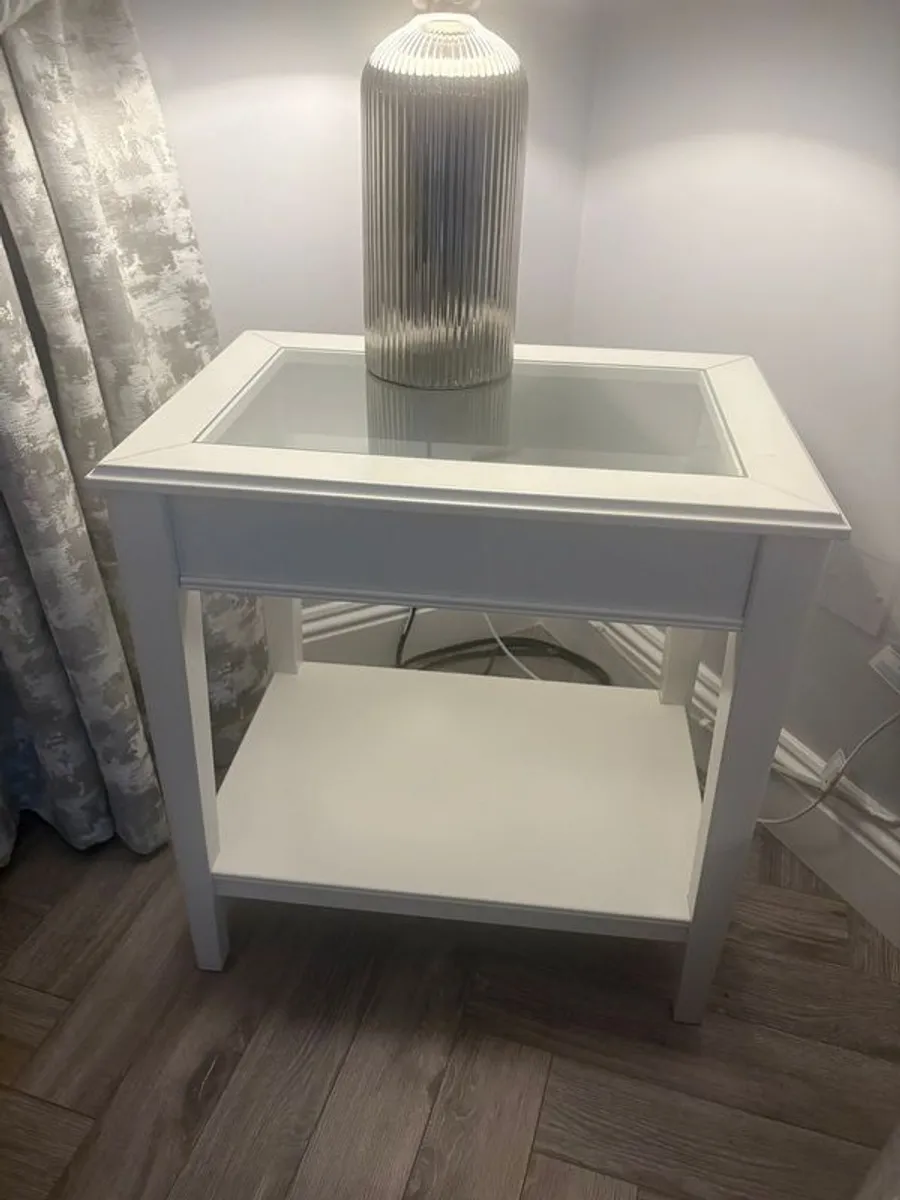 tables - Image 3