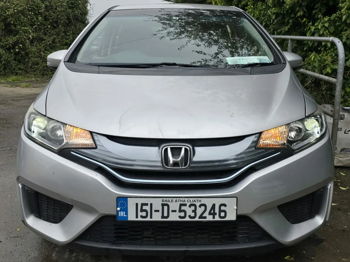 2015 Honda fit automatic hybrid €5,999 - Image 2