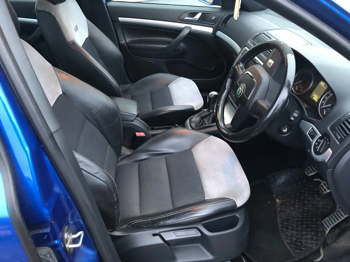 Skoda Octavia 2010 VRS - Image 3