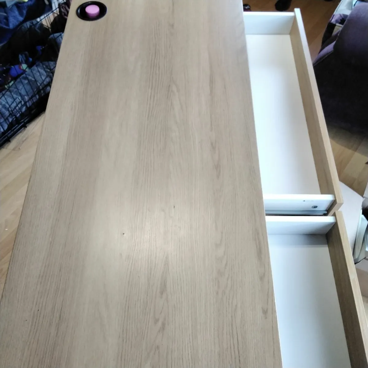 study table - Image 3