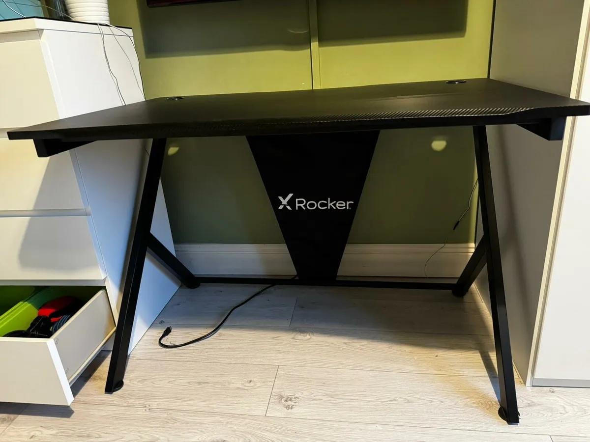 Gaming desk X Rocker, Carbon fibre black - Image 1