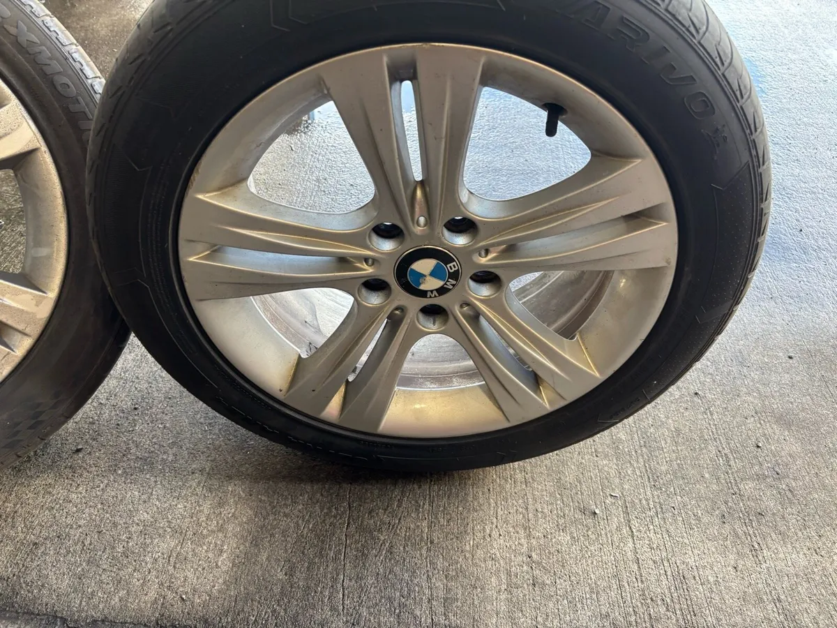 F30 bmw alloys 225/50/17 - Image 4