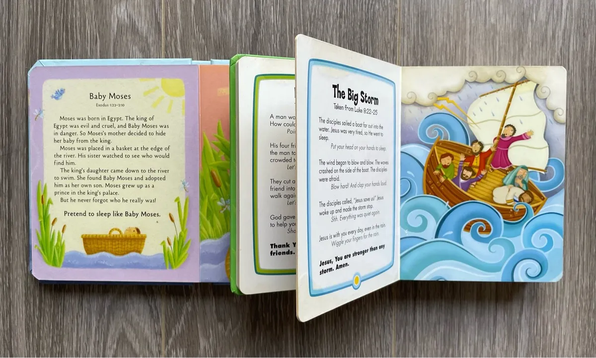 Baby Bibles - Image 2