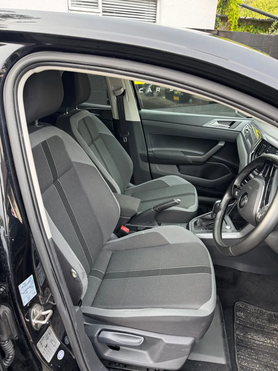 Volkswagen polo 2018 1.0 automatic - Image 4