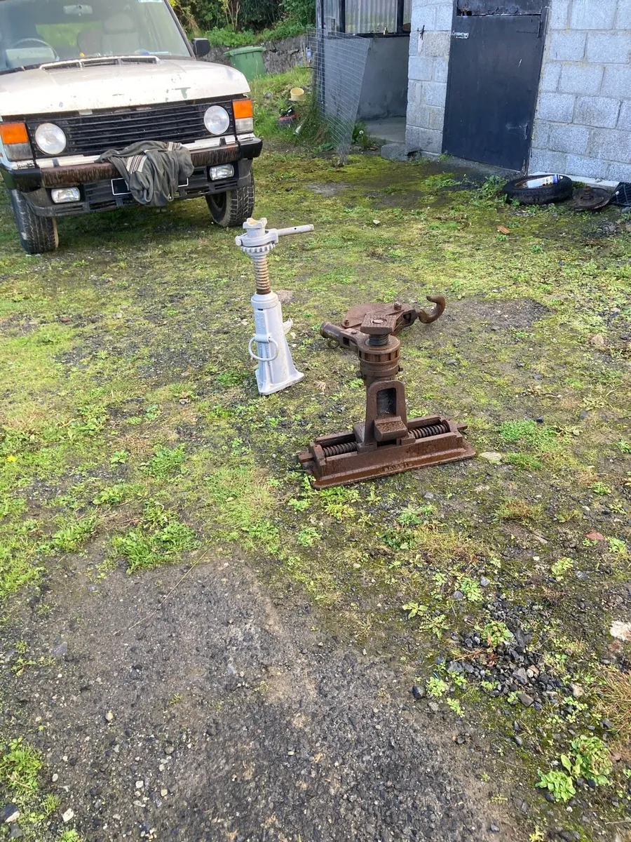 5 ton jacks - Image 3