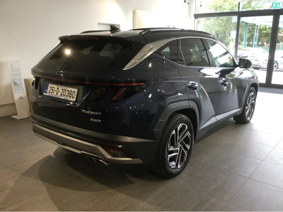 Hyundai Tucson PLATINUM **PLUG IN HYBRID ** Panora - Image 2