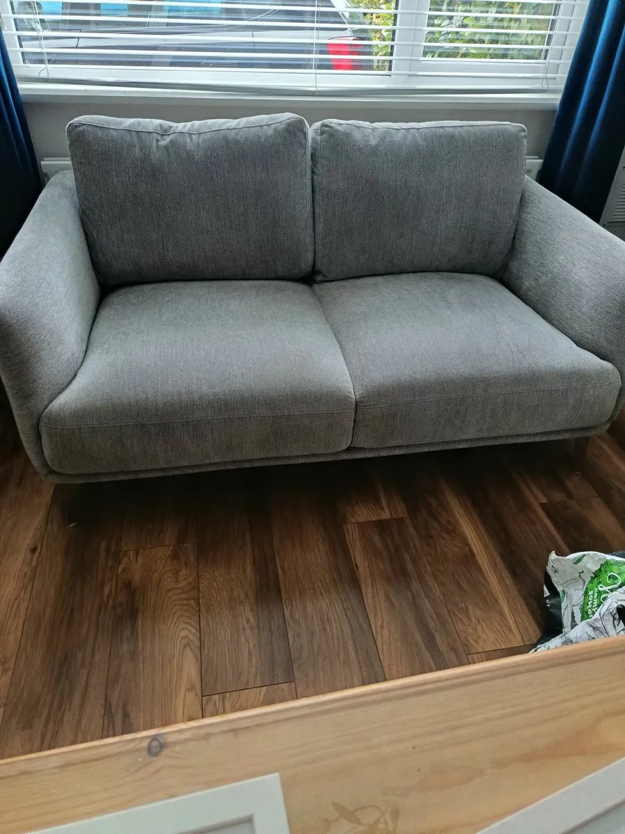 2.5 seater sofa