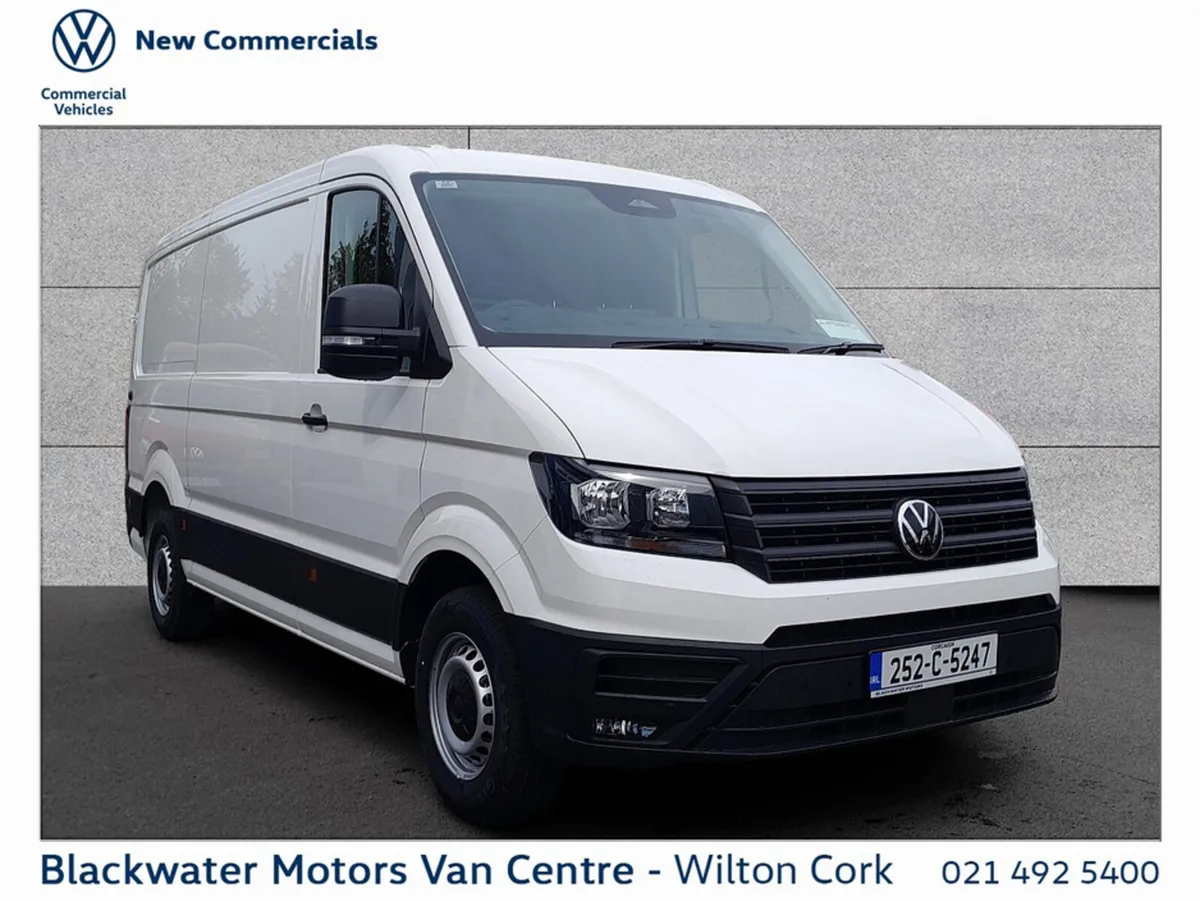 Volkswagen Crafter 30 MWB 140HP M6F - Image 1