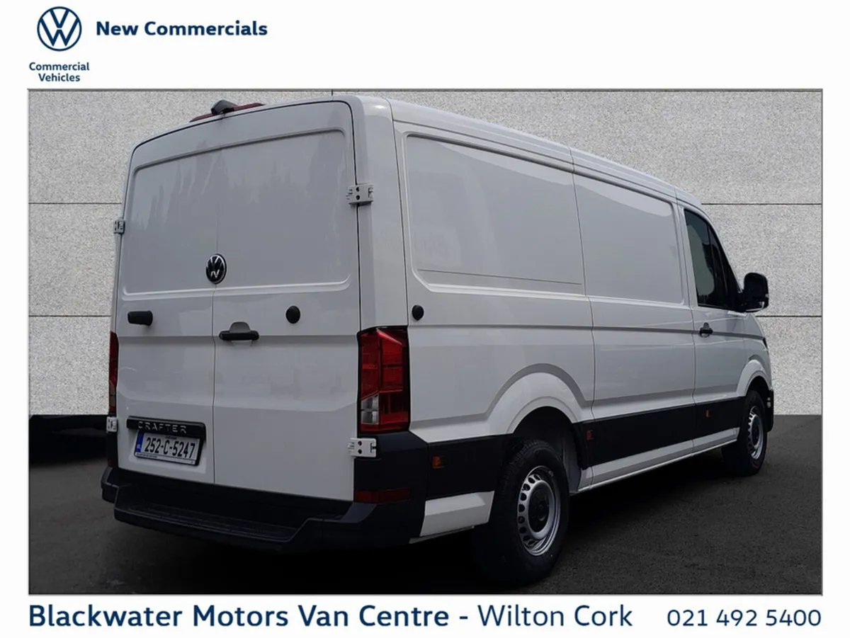 Volkswagen Crafter 30 MWB 140HP M6F - Image 4