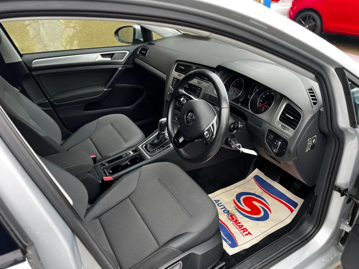 Volkswagen Golf 1.2 AUTOMATIC PETROL - Image 4