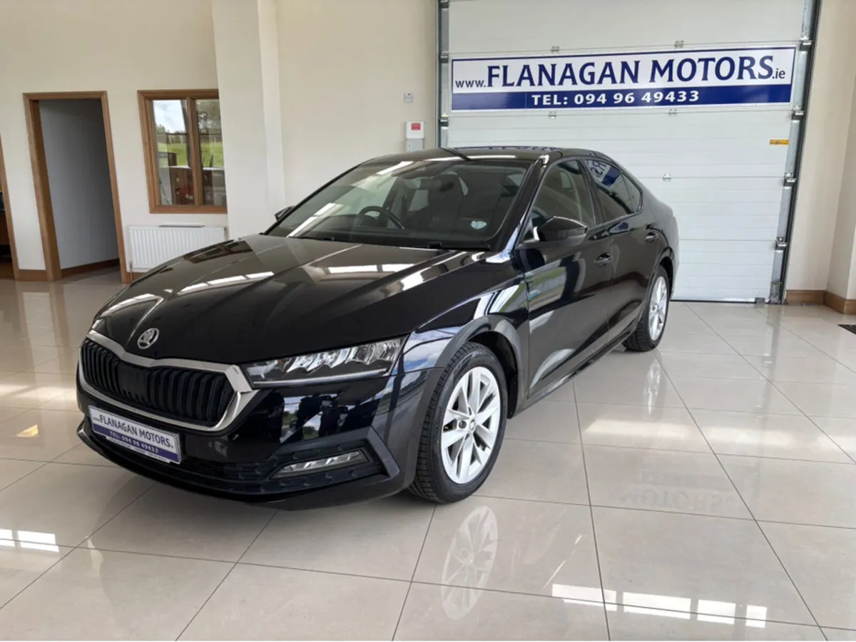 Skoda Octavia AMBITION 2.0 TDI 115HP 4DR - Image 1