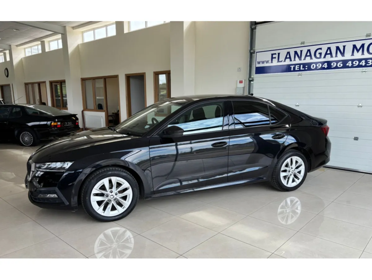 Skoda Octavia AMBITION 2.0 TDI 115HP 4DR - Image 2
