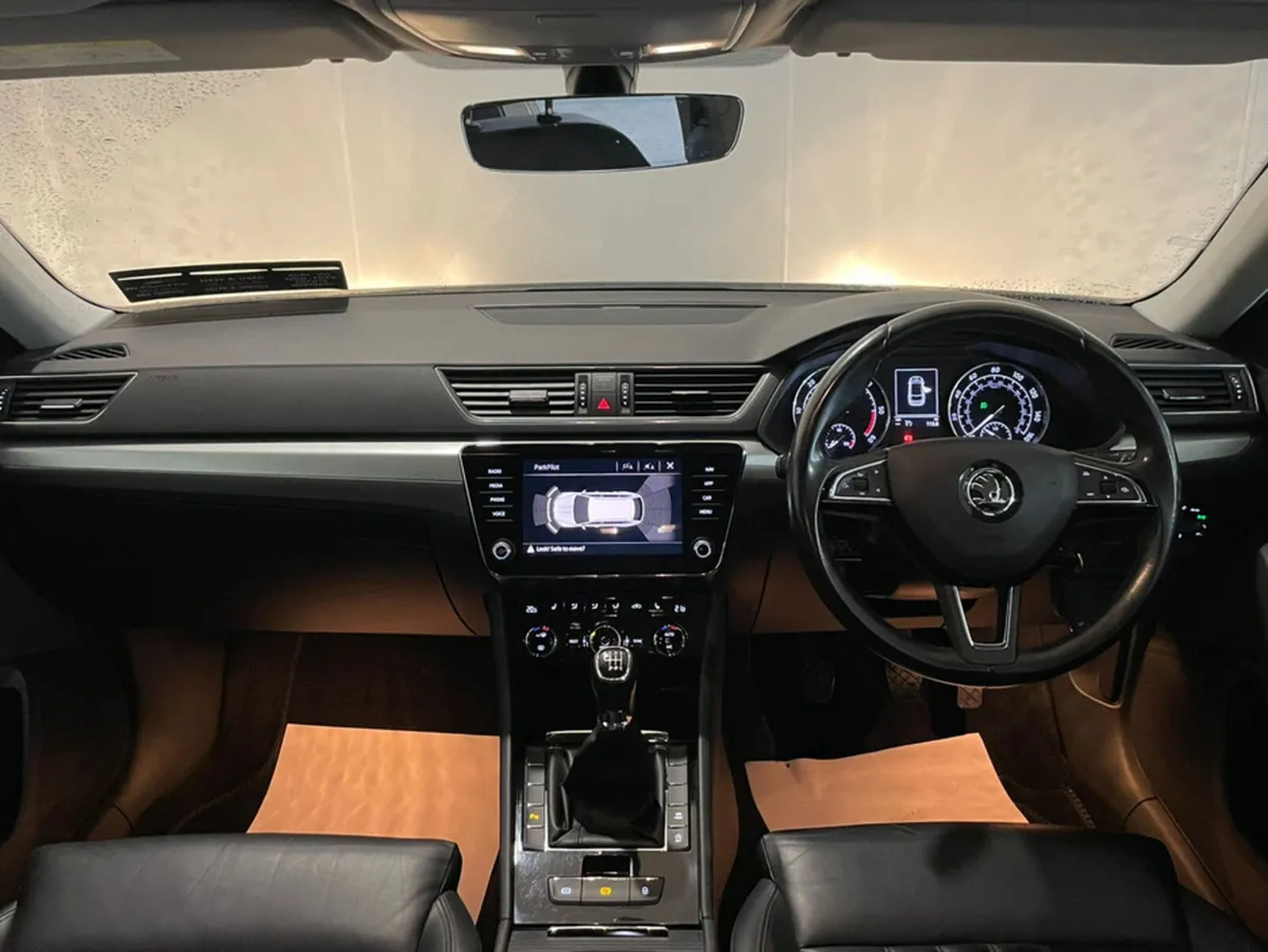 Skoda Superb SE TECHNOLOGY TDI - Image 3