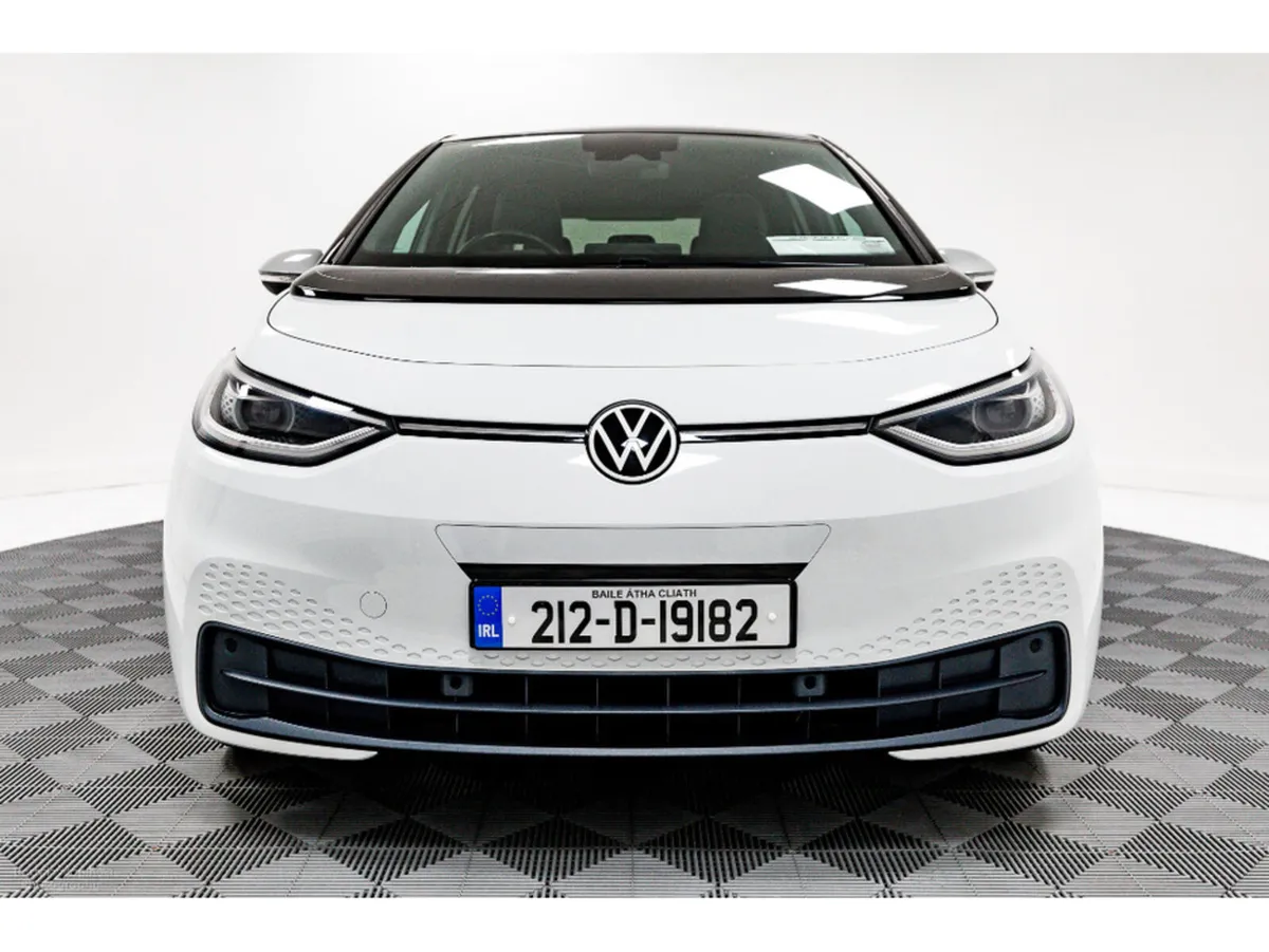 Volkswagen ID.3 PRO 1ST Plus 58 kWh Auto 200HP - Image 2
