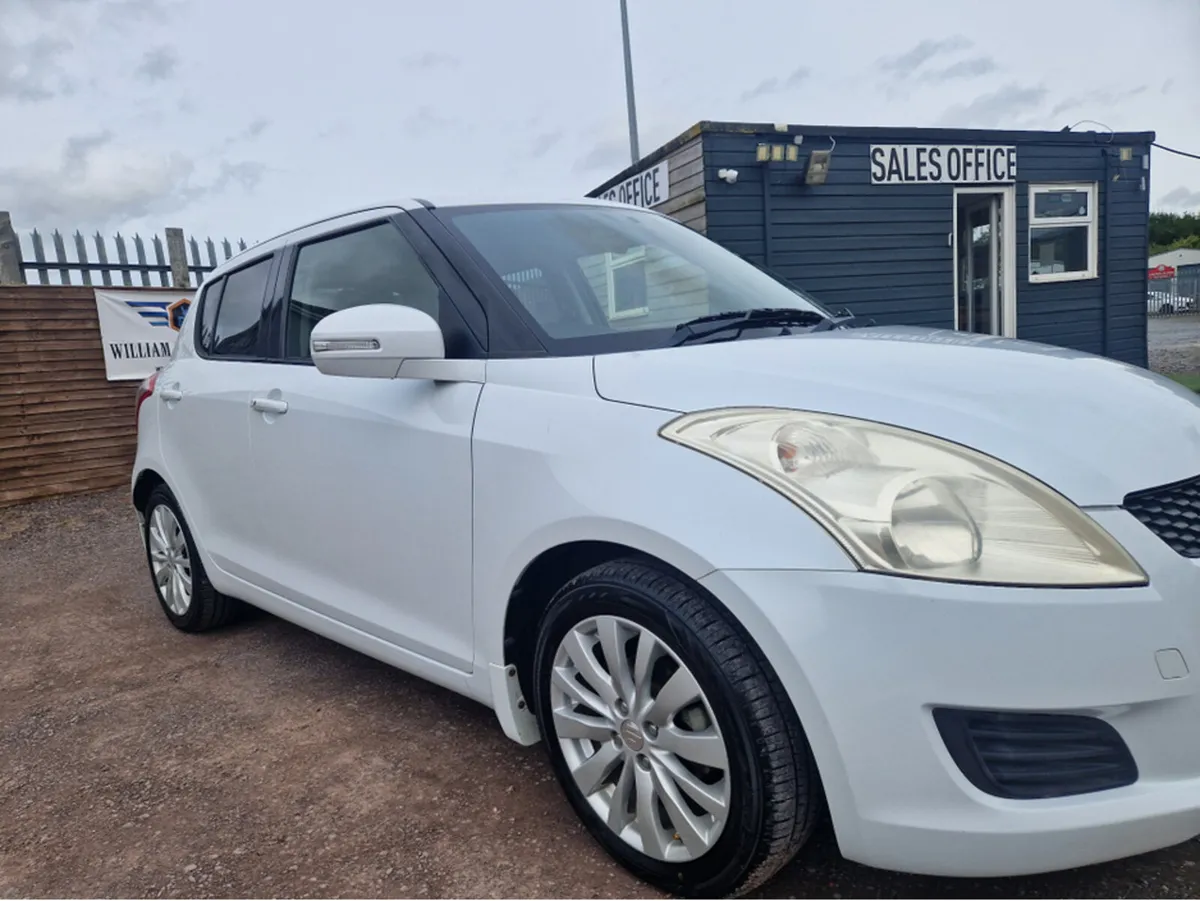 Suzuki Swift 1.2 PETROL AUTO - Image 2