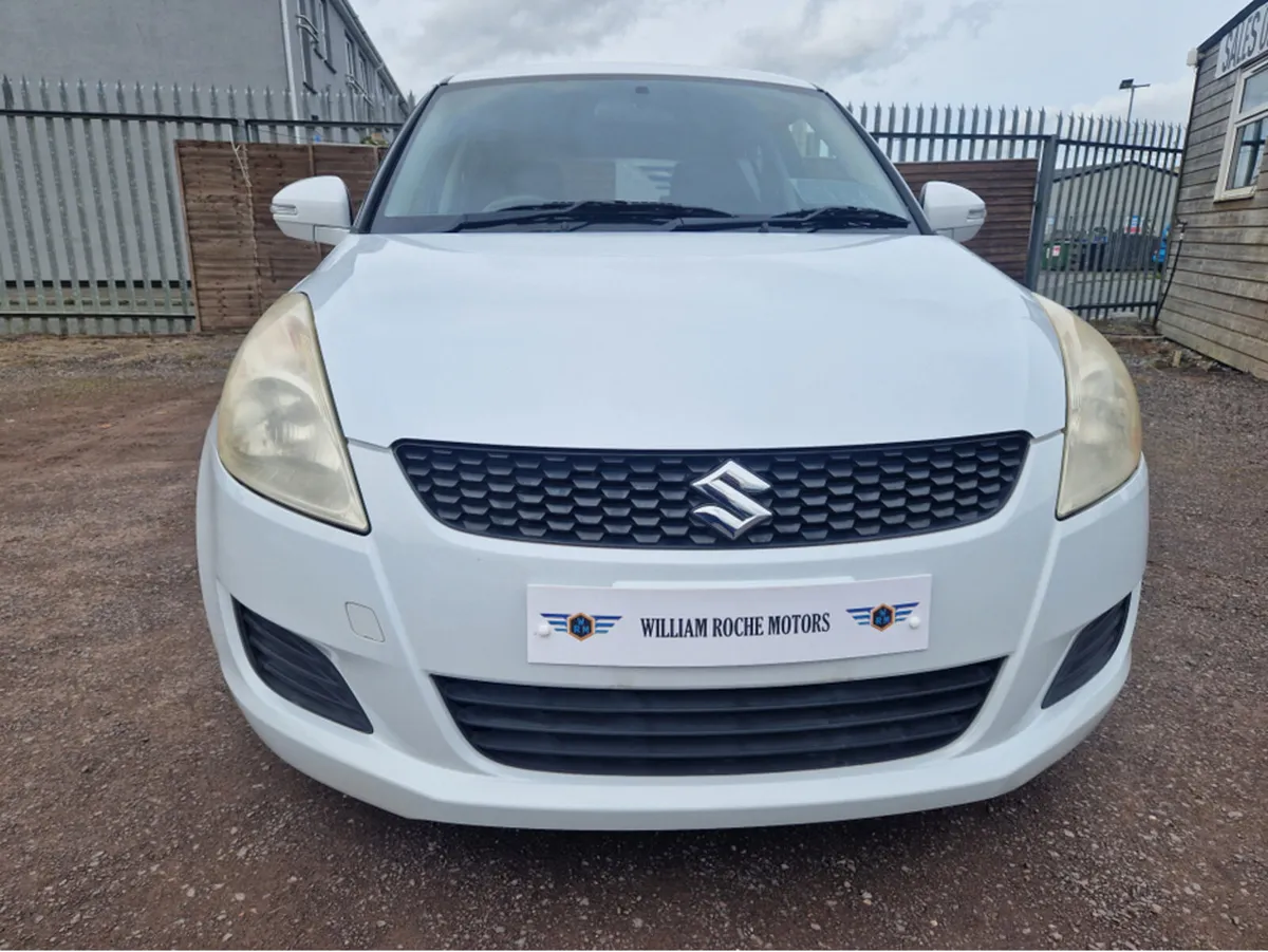 Suzuki Swift 1.2 PETROL AUTO - Image 3