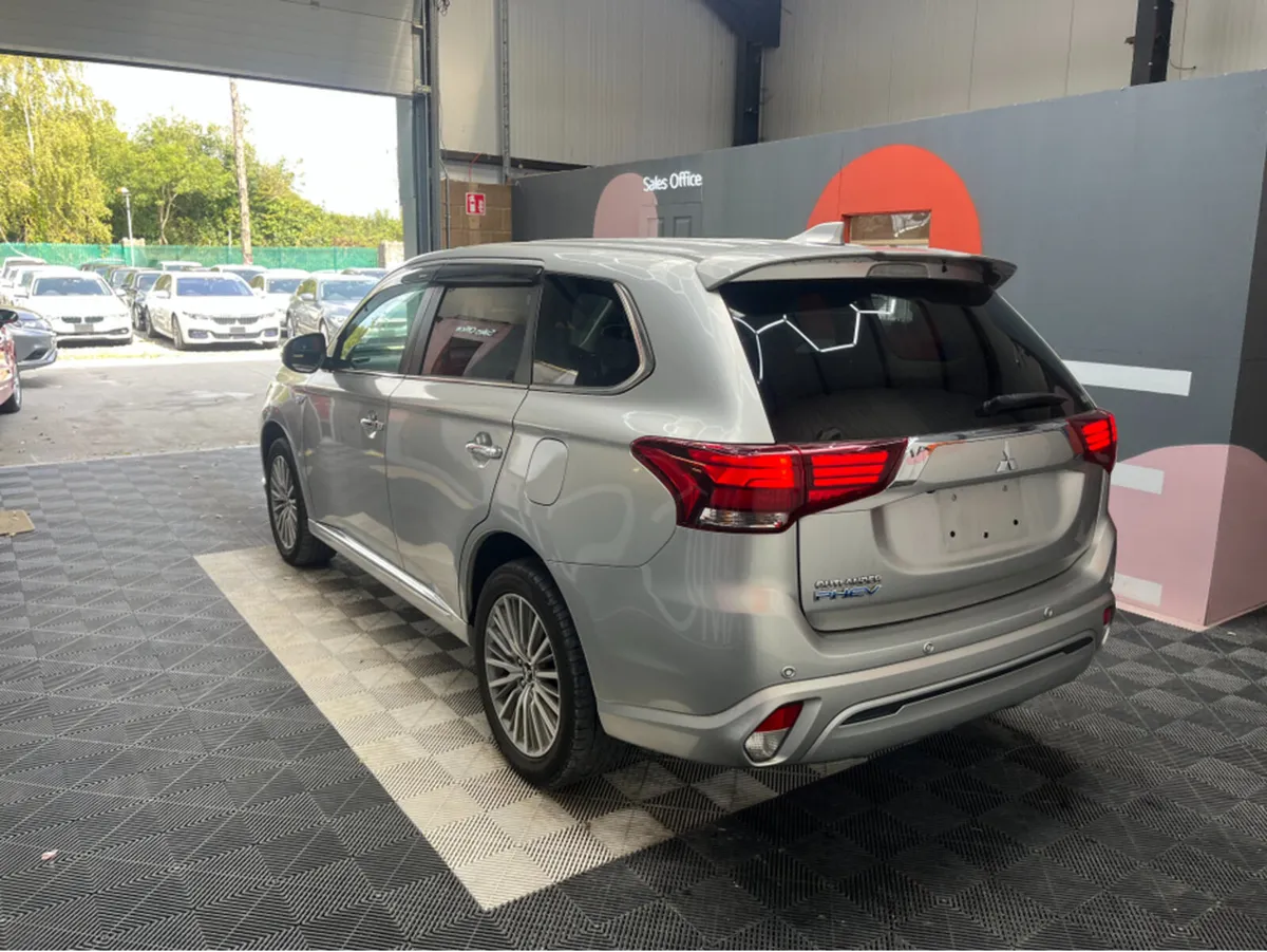 Mitsubishi Outlander €23950! 2020 MITSUBISHI OUTLA - Image 4
