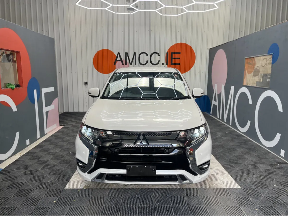 Mitsubishi Outlander 2020 MITSUBISHI OUTLANDER PHE - Image 2