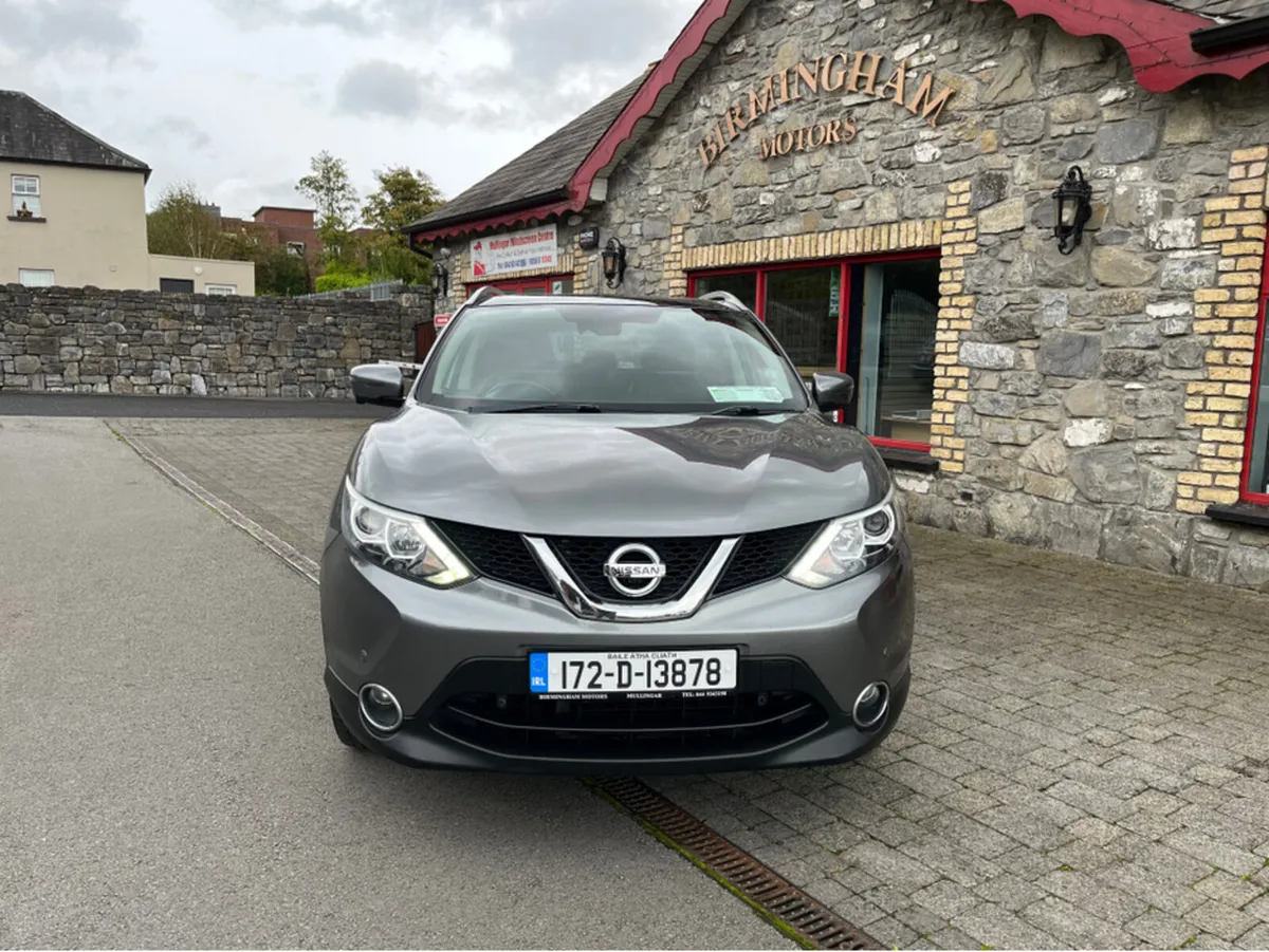 Nissan Qashqai 1.5 SV PREMIUM '17 4DR - Image 1