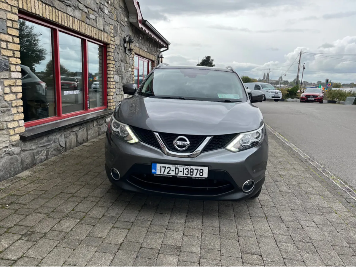 Nissan Qashqai 1.5 SV PREMIUM '17 4DR - Image 3