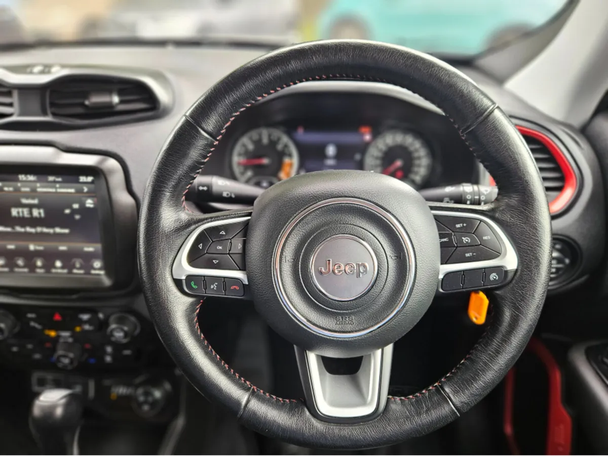 Jeep Renegade 2.0 M-JET 170HP AWD T TRAIL 5DR - Image 4