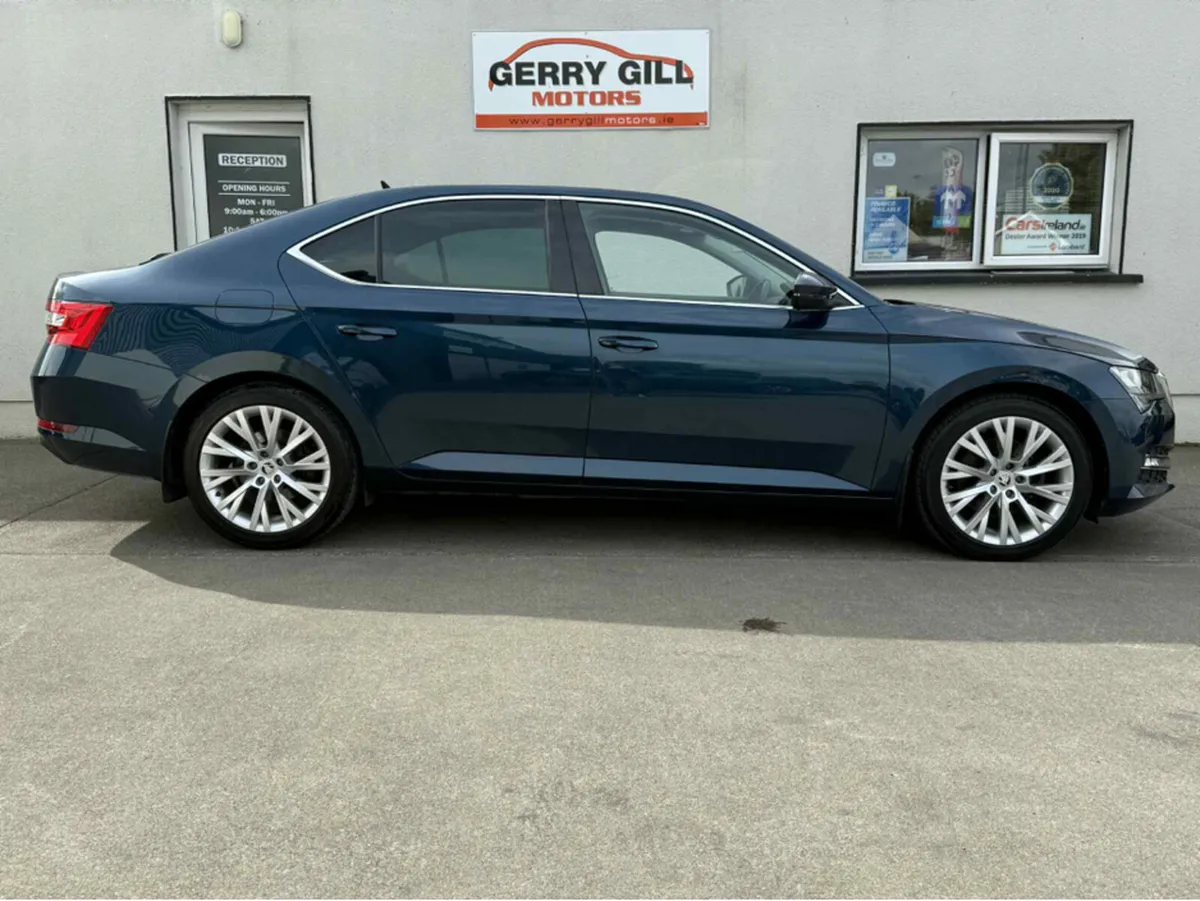 Skoda Superb STYLE 2.0 TDI 150HP 5DR - Image 3
